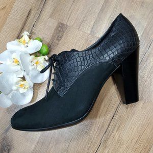 Ecco Black Leather and Croc Laced Derby Heels NWOT